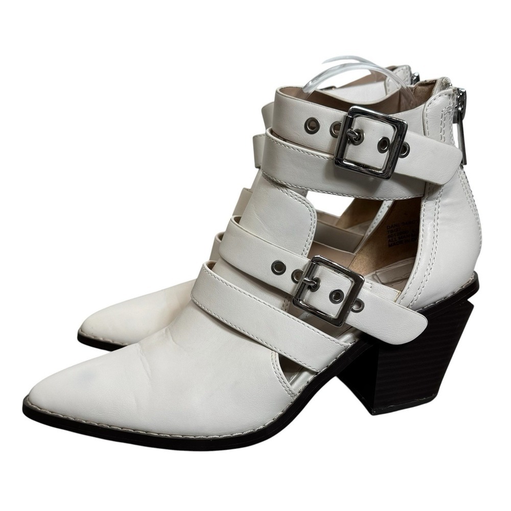 BCBGeneration Dani Pointed Toe Bootie Chunky Heels Size 7 White Buckle Straps